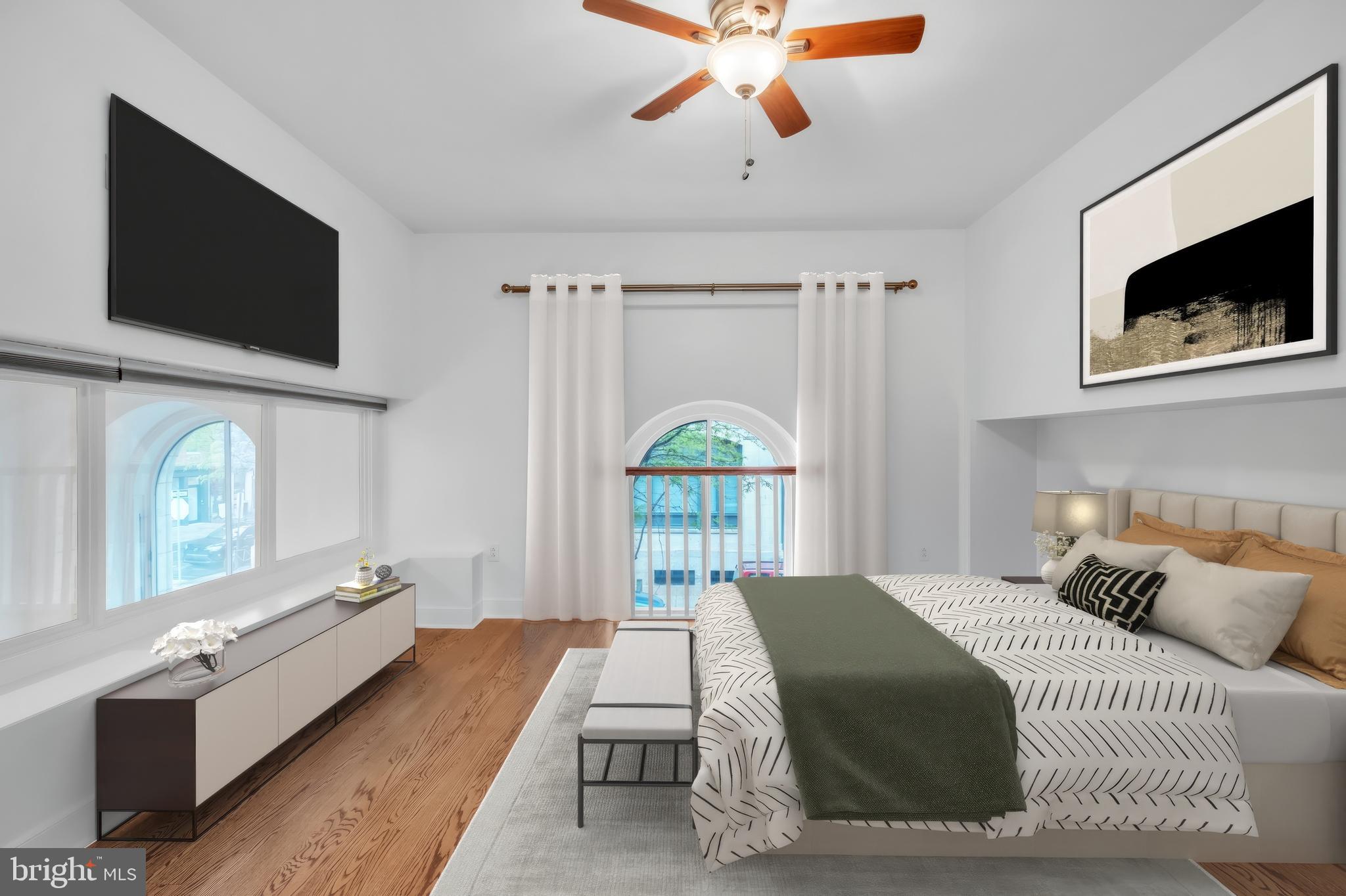 300 North 3rd Street, Unit 102 Philadelphia, PA 19106 - Photo 9 of 32