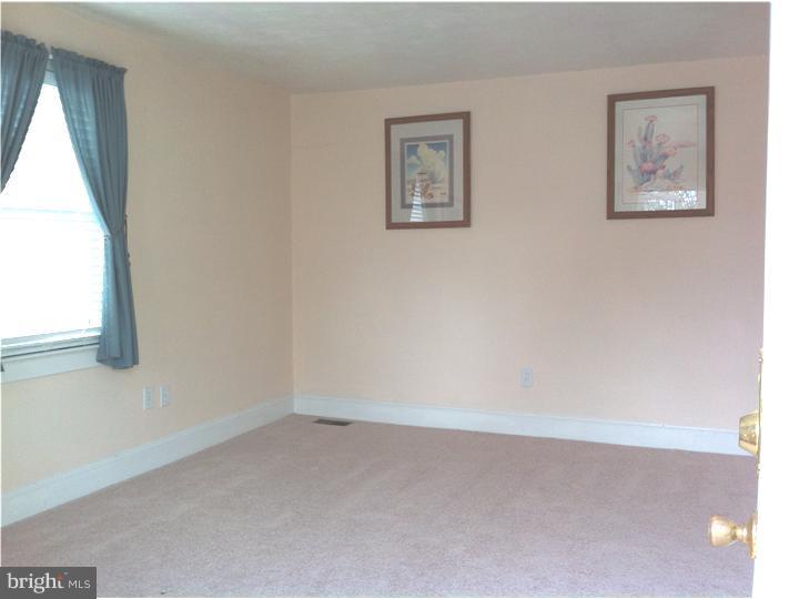 453 East Browning Road Bellmawr, NJ 08031 - Photo 3 of 21 Gallery Image 3