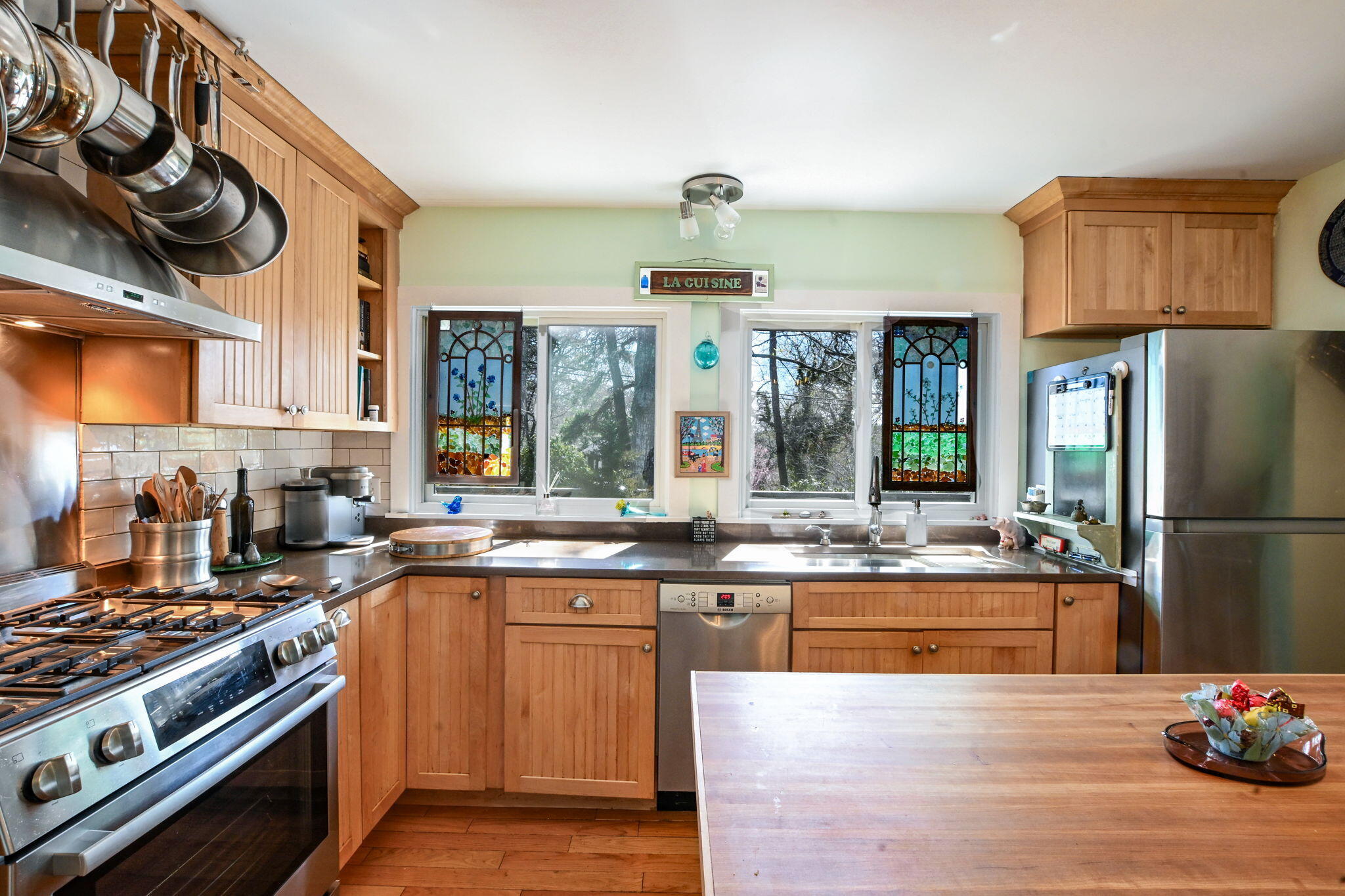 33 Lorraine Road East Falmouth, MA 02536 - Photo 9 of 30 13-web-or-mls-DSC_2285 copy