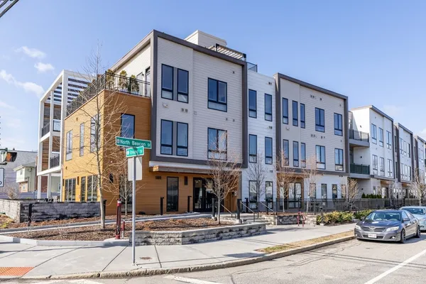 $975,000 | 101 North Beacon Street, Unit 303, Watertown, MA 02472