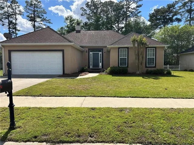 $1,975 | 375 Wellington Place, Brunswick, GA 31523