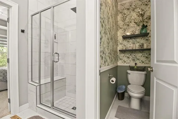 $550,000 | 1713 Northeast Ravenwood Drive, Lee's Summit, MO 64086