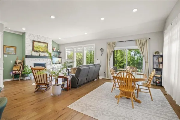 $550,000 | 1713 Northeast Ravenwood Drive, Lee's Summit, MO 64086