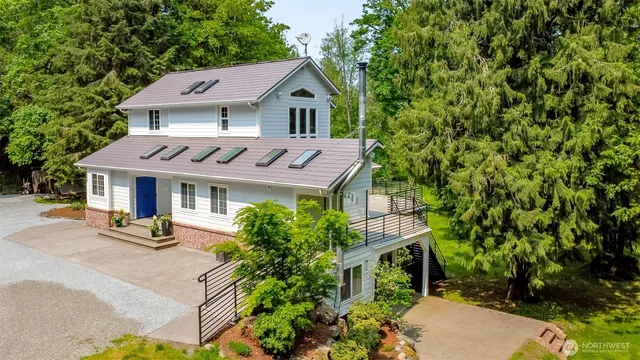 $1,080,000 | 19510 190th Avenue East, Orting, WA 98360