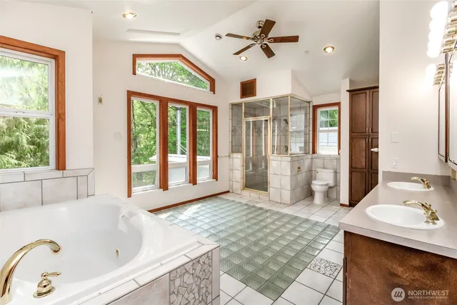 $1,080,000 | 19510 190th Avenue East, Orting, WA 98360