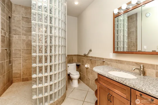 $1,080,000 | 19510 190th Avenue East, Orting, WA 98360