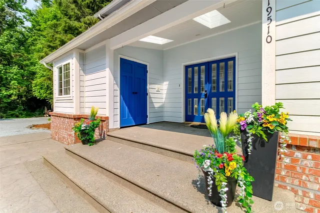 $1,080,000 | 19510 190th Avenue East, Orting, WA 98360