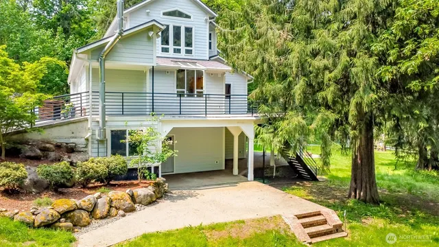 $1,080,000 | 19510 190th Avenue East, Orting, WA 98360