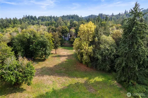 $985,000 | 19510 190th Avenue East, Orting, WA 98360