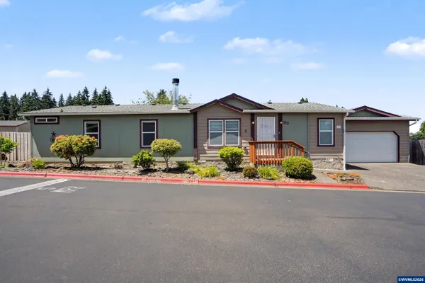 $328,700 | 1015 Oak Street, Unit 99, Silverton, OR 97381