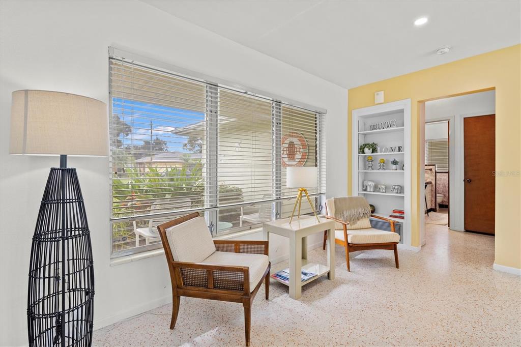 2473 Davis Boulevard Sarasota, FL 34237 - Photo 14 of 69