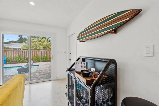 $7,750 | 2473 Davis Boulevard, Sarasota, FL 34237