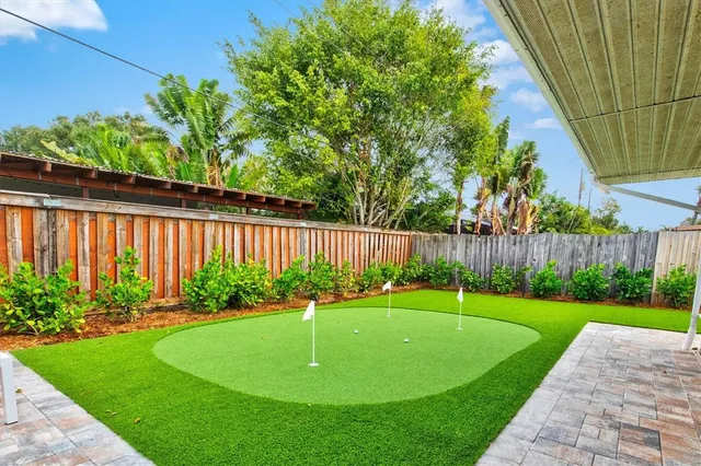 $7,750 | 2473 Davis Boulevard, Sarasota, FL 34237