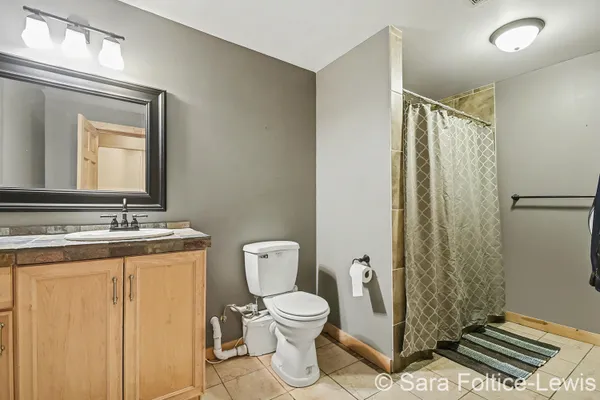 $1,250,000 | 1595 Angling Road, Hudsonville, MI 49426