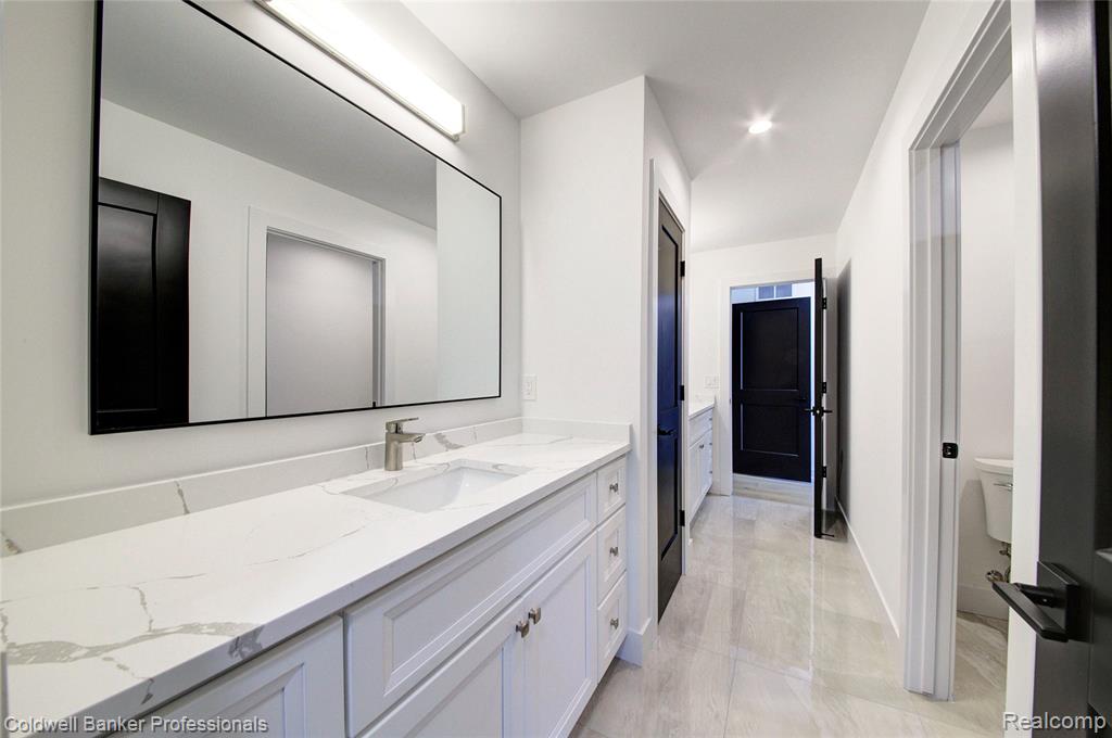 3521 Chester Road Royal Oak, MI 48073 - Photo 49 of 80