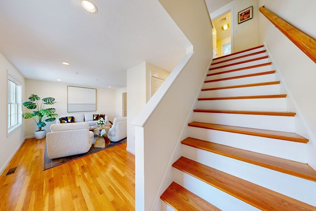 995 Trapelo Road, Unit 3 Waltham, MA 02452 - Photo 11 of 30