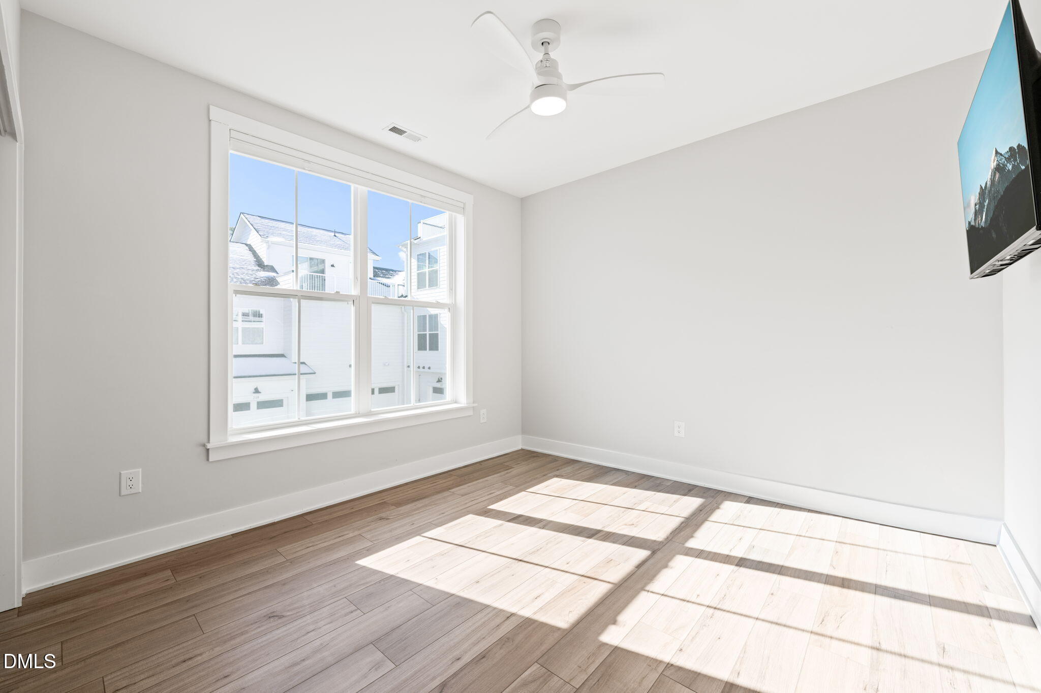 11549 Helmond Way, Unit 113 Raleigh, NC 27617 - Photo 18 of 34 29-web-or-mls-untitled-3 (2)