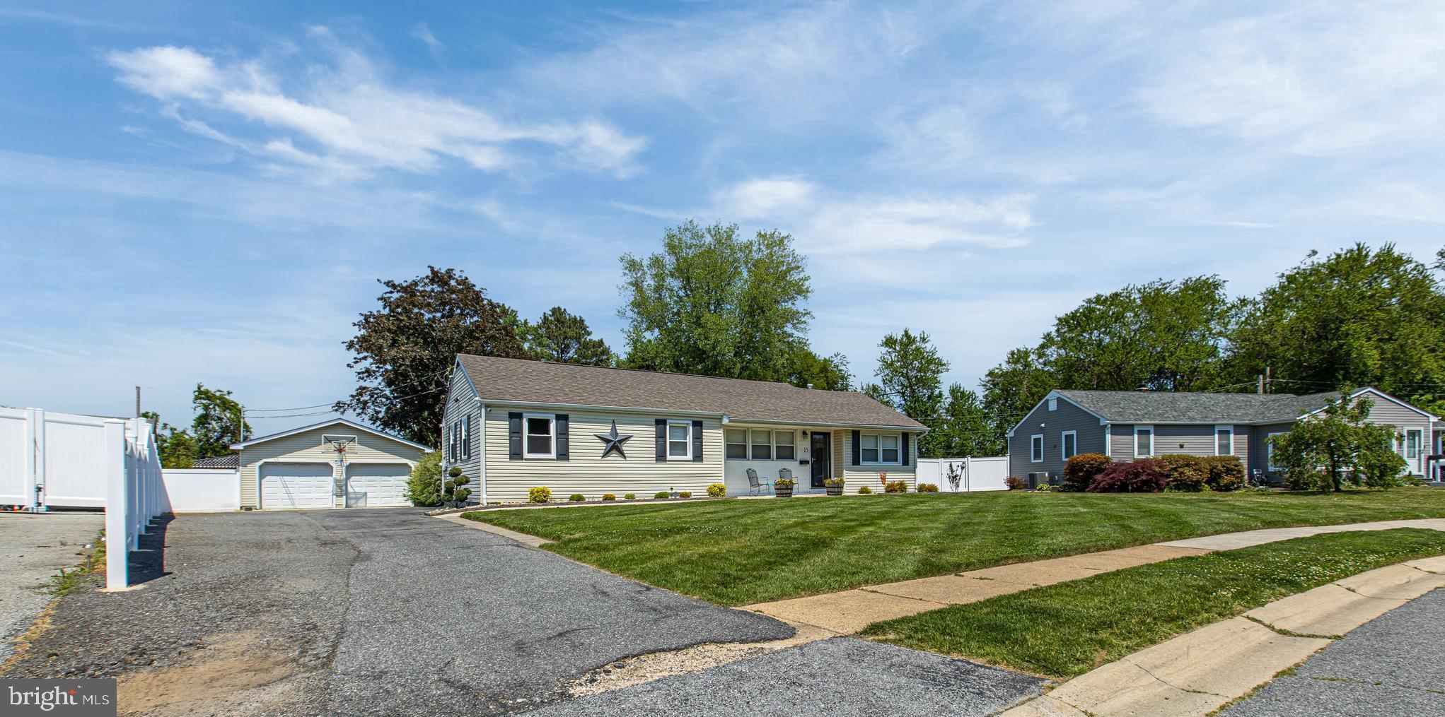 15 Cassandra Road Newark, DE 19702 - Photo 2 of 30