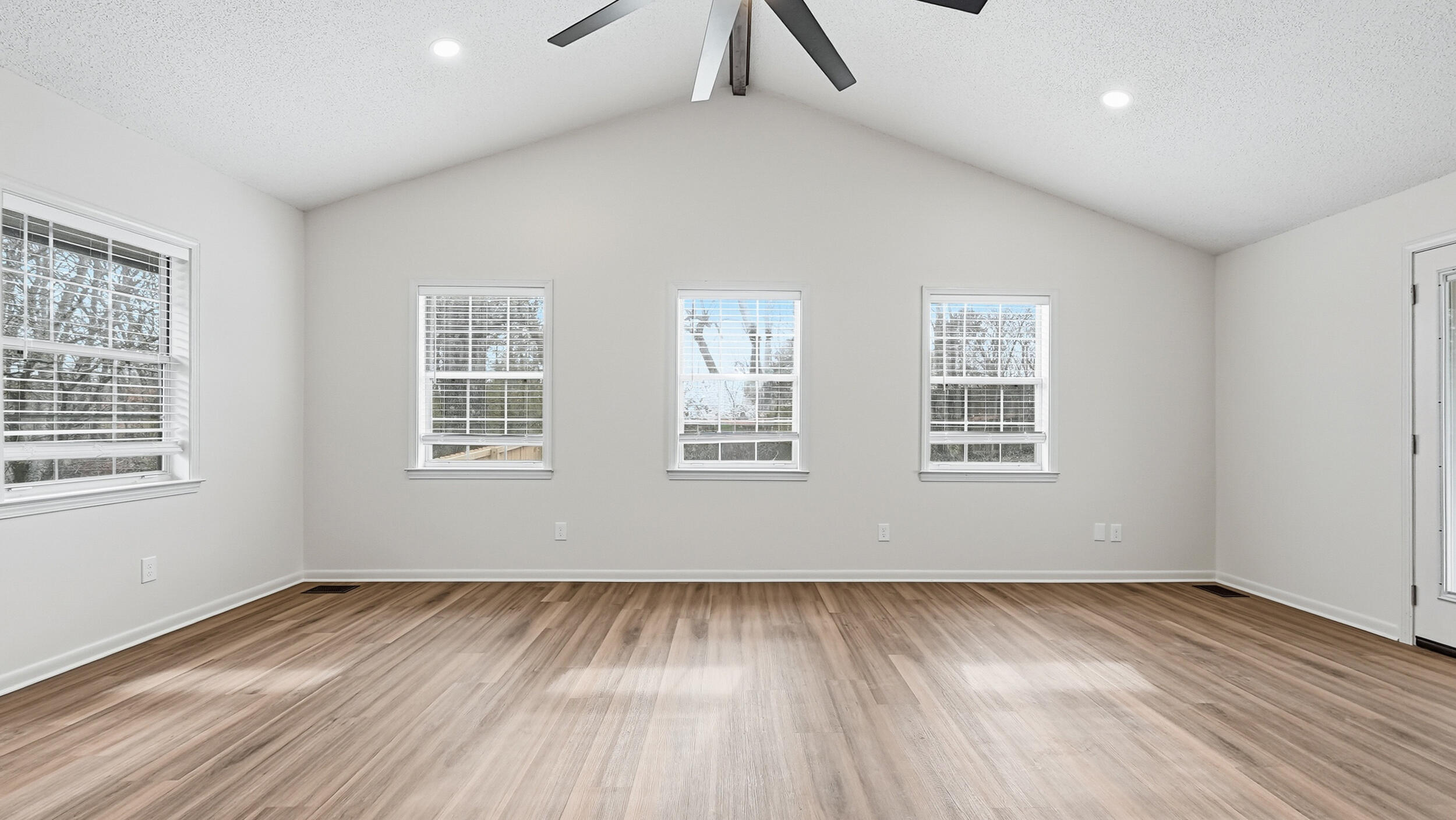 317 Frawley Road Chattanooga, TN 37412 - Photo 16 of 35 16_317 frawley rd-16