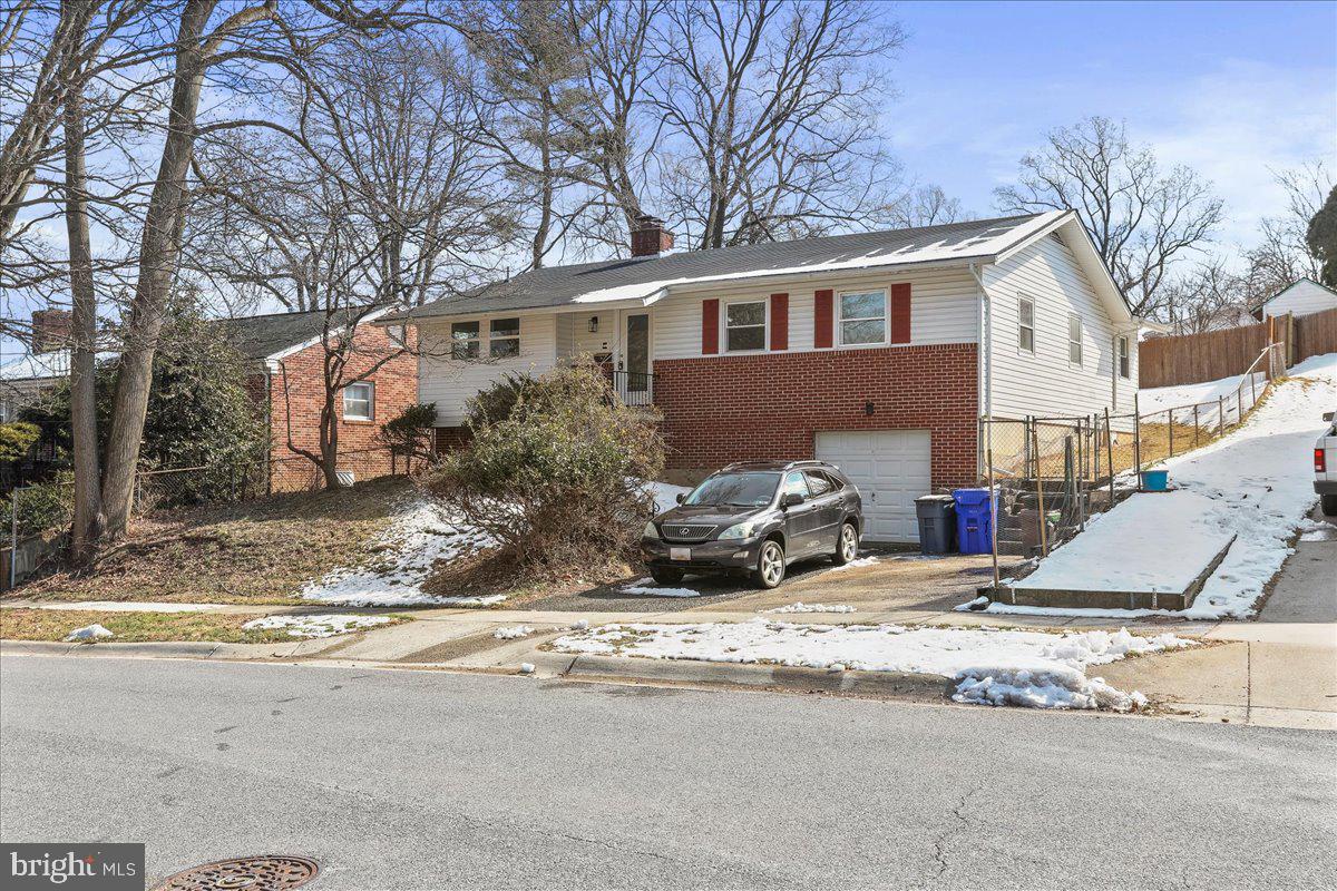 711 Cornwall Street Silver Spring, MD 20901 - Photo 2 of 29