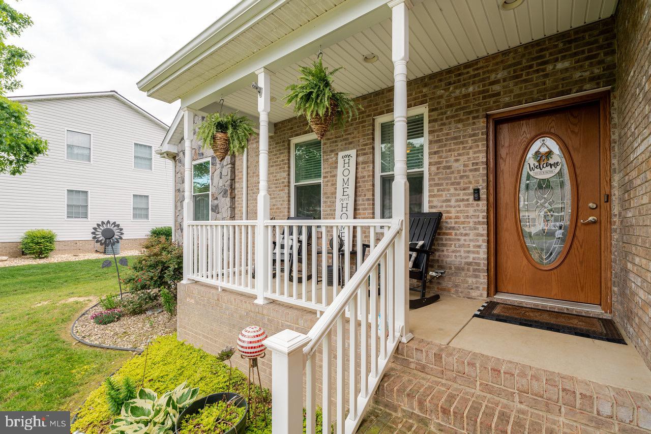 140 Back Road Shenandoah, VA 22849 - Photo 8 of 55