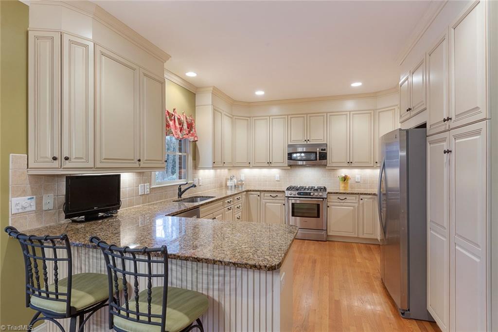 8802 Case Ridge Drive Oak Ridge, NC 27310 - Photo 17 of 30