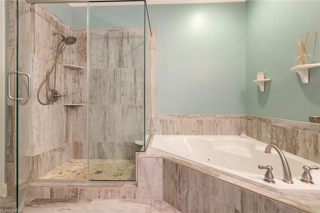 8802 Case Ridge Drive Oak Ridge, NC 27310 - Photo 26 of 30