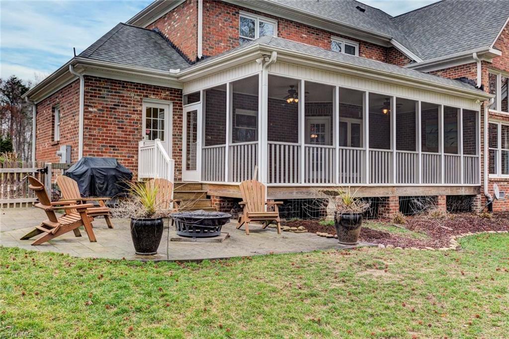 8802 Case Ridge Drive Oak Ridge, NC 27310 - Photo 5 of 30