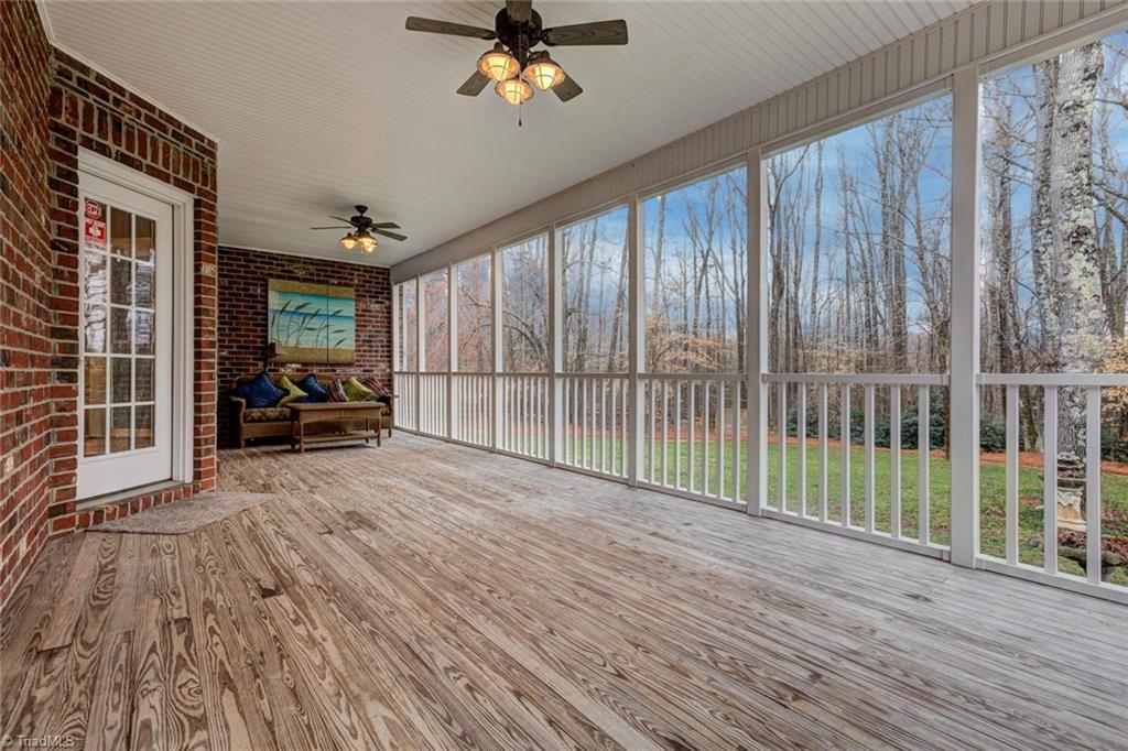 8802 Case Ridge Drive Oak Ridge, NC 27310 - Photo 7 of 30