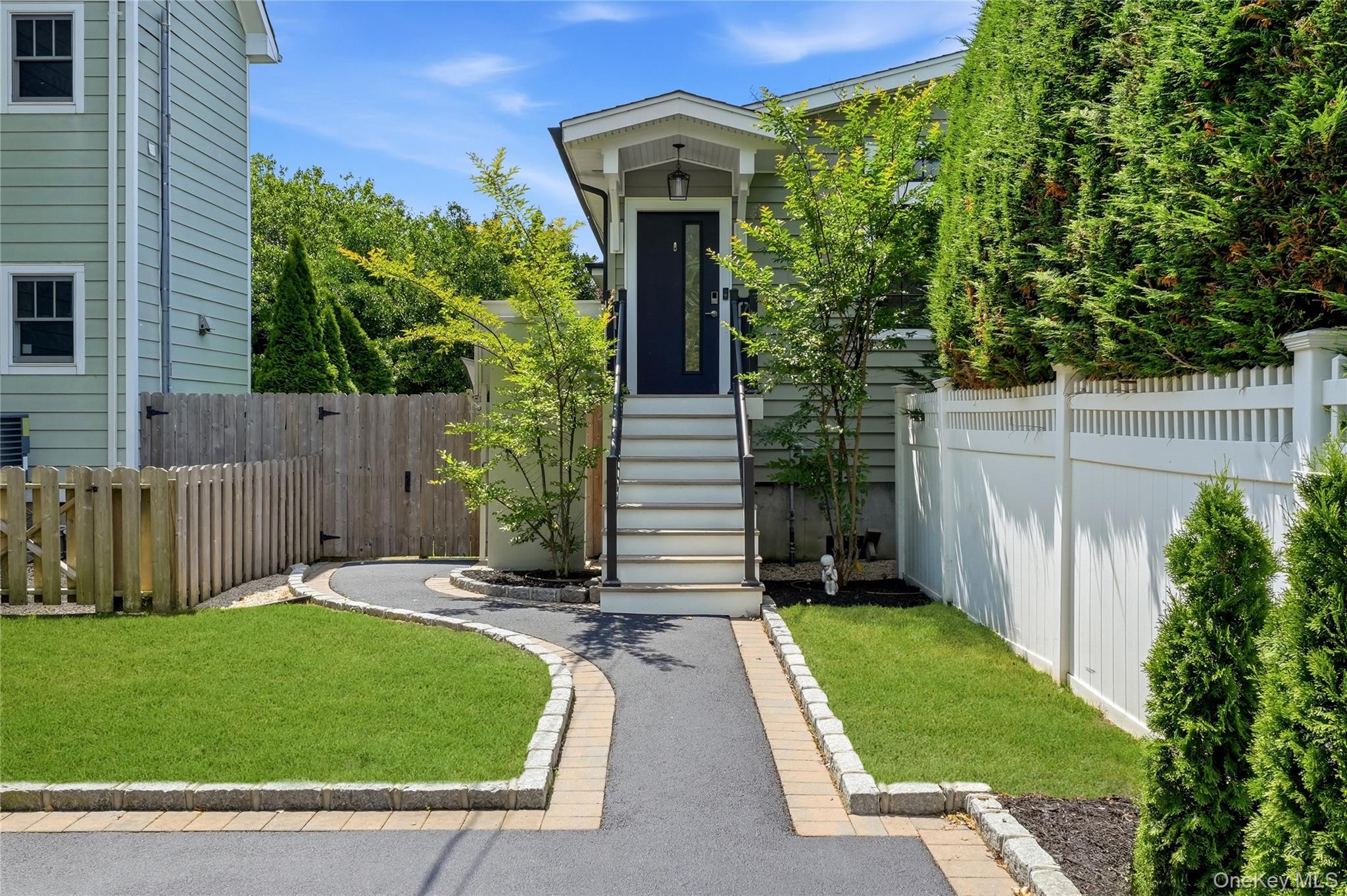 2540 Riverside Avenue Seaford, NY 11783 - Photo 2 of 37