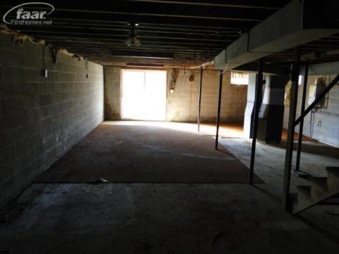 7298 North Lake Road Millington, MI 48746 - Photo 8 of 11 20125323-7.JPG