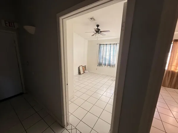 $6,000 | 15861 North 20th Street, Phoenix, AZ 85022