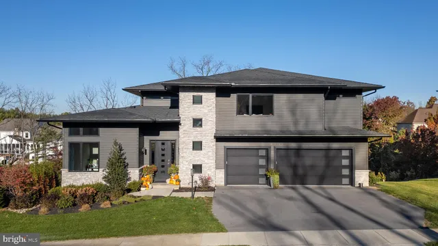 $1,325,000 | 229 Ivy Hill Drive, State College, PA 16801