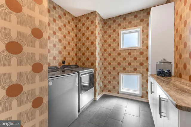 $1,325,000 | 229 Ivy Hill Drive, State College, PA 16801