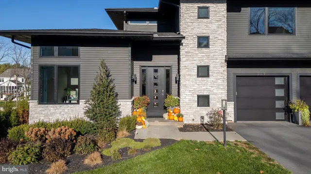 $1,325,000 | 229 Ivy Hill Drive, State College, PA 16801