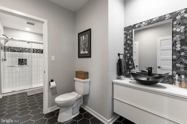 $1,325,000 | 229 Ivy Hill Drive, State College, PA 16801