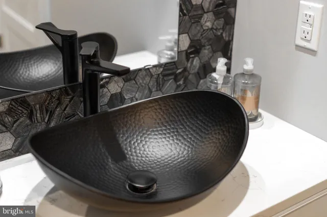 $1,325,000 | 229 Ivy Hill Drive, State College, PA 16801