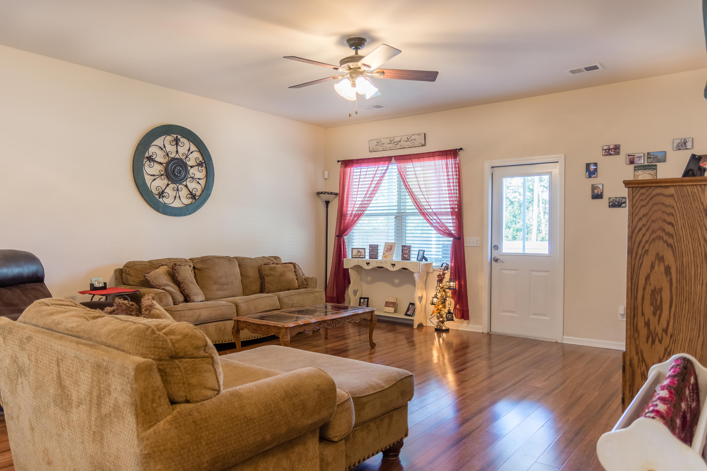 266 Decatur Drive Summerville, SC 29486 - Photo 8 of 29 Family Room