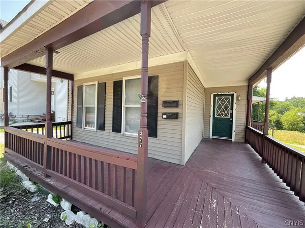$1,350 | 377 West Main Street, Unit 1, Watertown, NY 13601