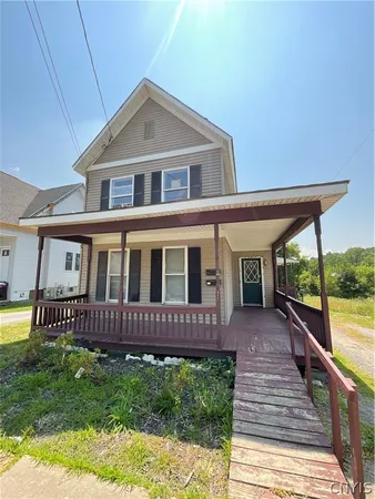 $1,350 | 377 West Main Street, Unit 1, Watertown, NY 13601