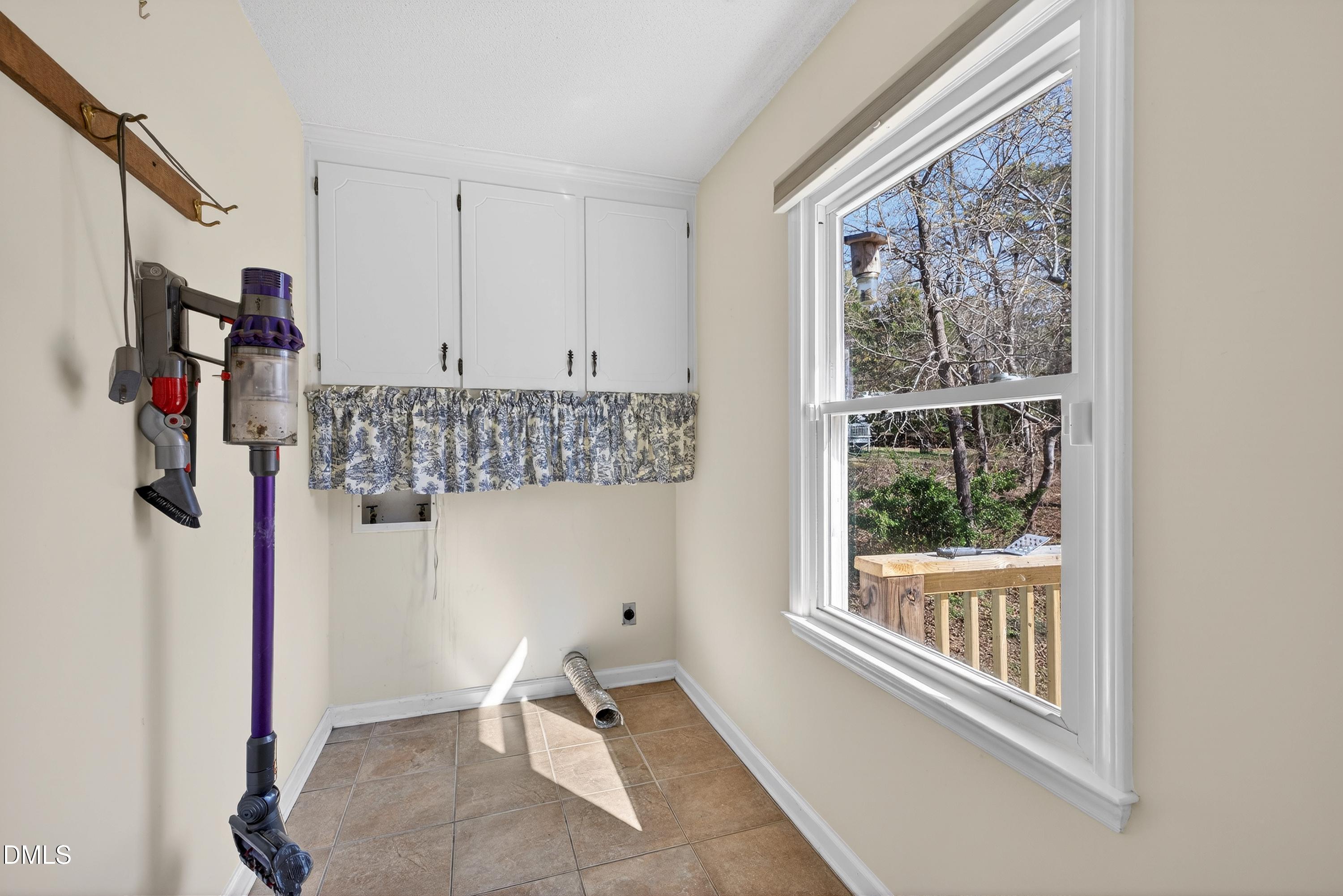 810 Woodland Road Creedmoor, NC 27522 - Photo 22 of 77 Scene-22