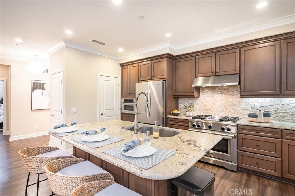 43 Lupari Irvine, CA 92618 - Photo 14 of 68