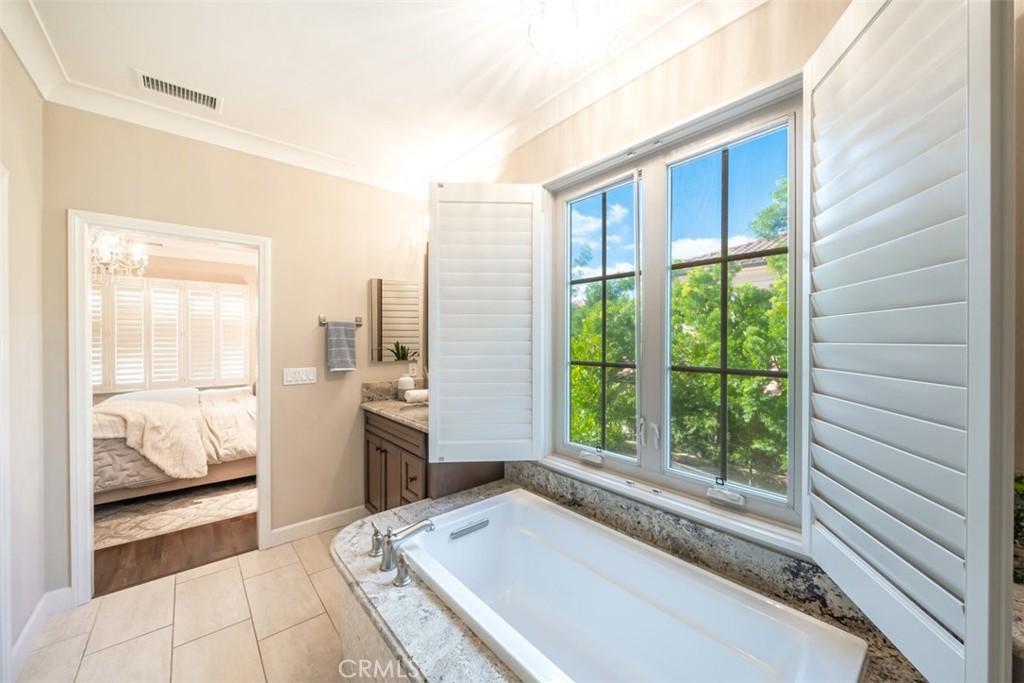 43 Lupari Irvine, CA 92618 - Photo 44 of 68