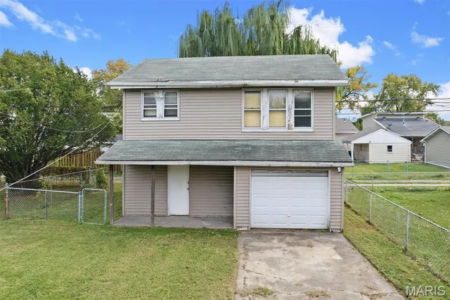 $142,900 | 2720 Iowa Street, Unit A B & C, Granite City, IL 62040