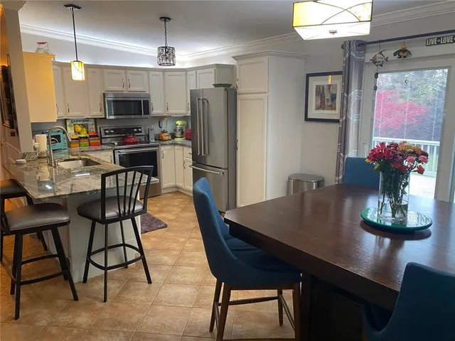 $669,000 | 16 Boiling Spring Avenue, Westerly, RI 02891