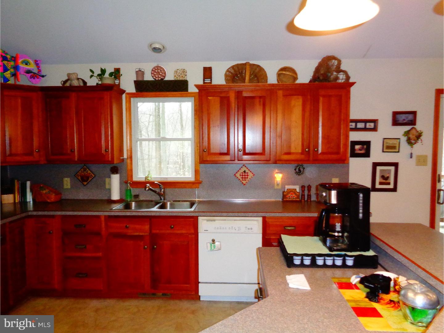 1751 Yarnall Road Pottstown, PA 19464 - Photo 4 of 24 Gallery Image 4