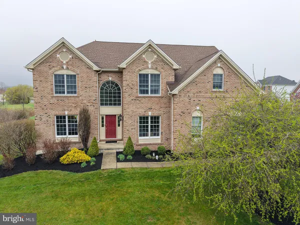 $979,900 | 501 Benson Lane, Chester Springs, PA 19425