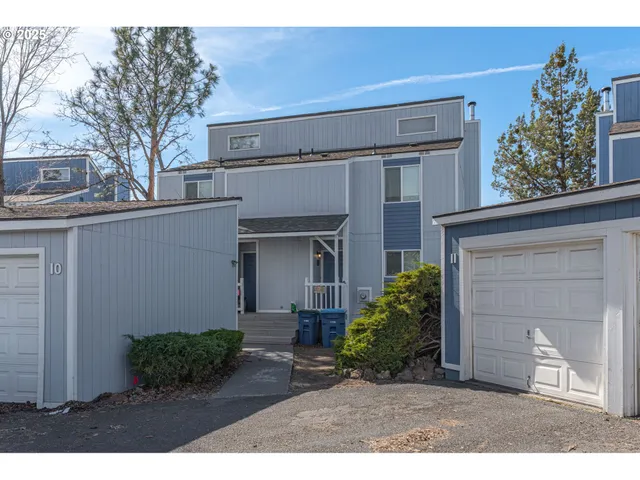 $3,150,000 | 2025 Northeast Neil Way, Bend, OR 97701