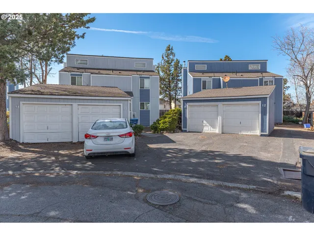 $3,150,000 | 2025 Northeast Neil Way, Bend, OR 97701