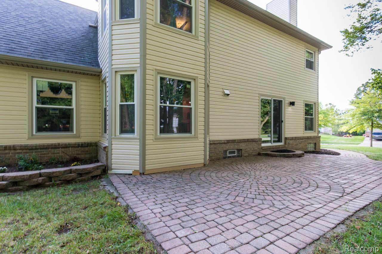 39860 Squire Road Novi, MI 48375 - Photo 57 of 64 14.jpg